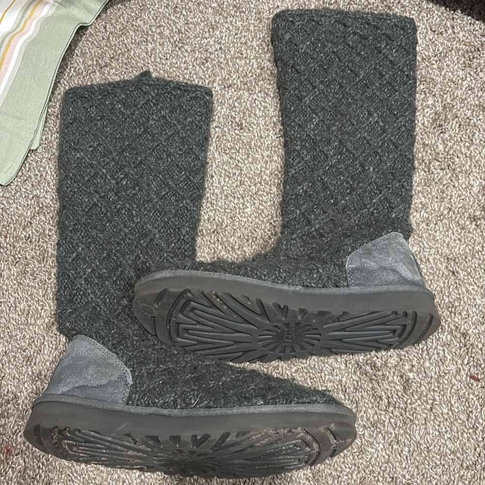 UGG Australia Classic Sweater Knit Lattice Wool Cardy Boots Gray Size 7